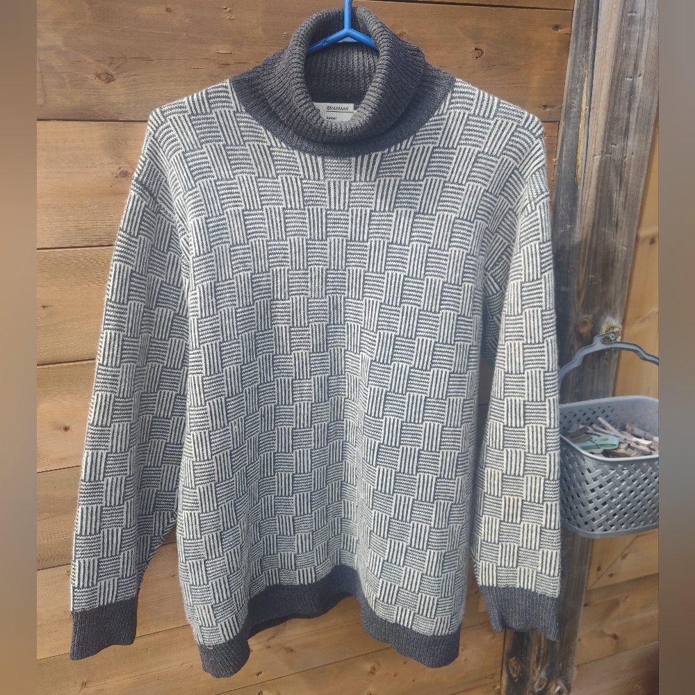"Braemar by Jeremy Scott" Wool Blend Turtleneck - Medium - 1990s Vintage
